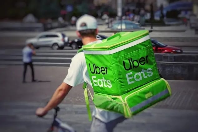 uber-eats-delivery-guy